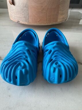 Crocs x Salehe Bembury Pollex Clog Toddler C7 “Yucca” Blue EUC w/ Box